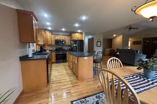855 Bauer Ave, Eau Claire, WI 54703 - Photo 12