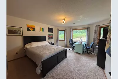 855 Bauer Avenue, Eau Claire, WI 54703 - Photo 34