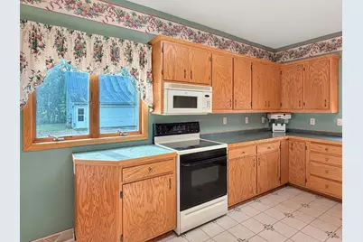 410 N 6th Street, Marshall, MN 56258 - Photo 12
