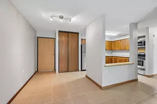 221 Grand Ave W, South Saint Paul, MN 55075 - Photo 6