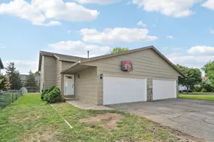 301 Cari Park Ln, Hastings, MN 55033 - Photo 1