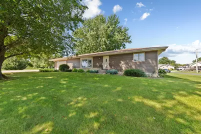 508 Central Avenue S, Geneva, MN 56035 - Photo 2
