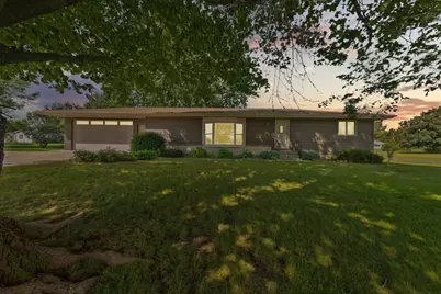 508 Central Avenue S, Geneva, MN 56035 - Photo 1