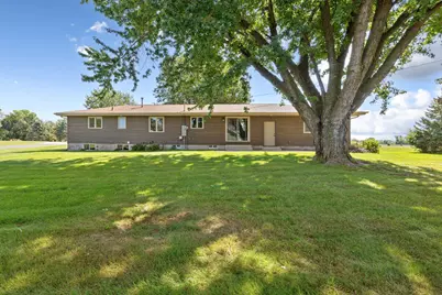 508 Central Avenue S, Geneva, MN 56035 - Photo 6
