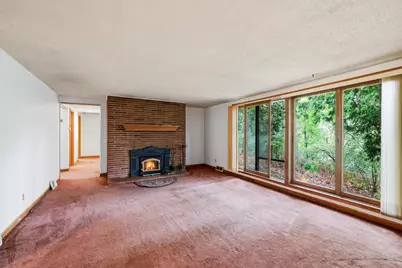 1045 McKnight Road S, Saint Paul, MN 55119 - Photo 2