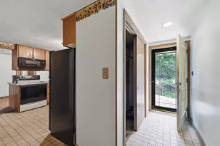 1045 McKnight Rd S, Saint Paul, MN 55119 - Photo 18