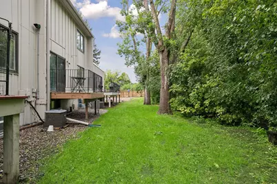 5851 Lake Curve Lane, Brooklyn Center, MN 55429 - Photo 32