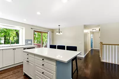 7064 Springhill Circle, Eden Prairie, MN 55346 - Photo 12