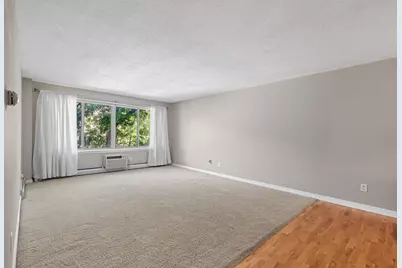 2727 W 43rd Street #311, Minneapolis, MN 55410 - Photo 6