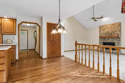 303 Hazel Street W, Stillwater, MN 55082 - Photo 18