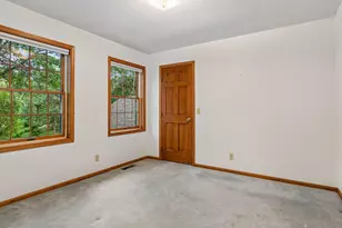 303 Hazel St W, Stillwater, MN 55082 - Photo 32