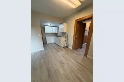311 E 4th Street, Crookston, MN 56716 - Photo 4
