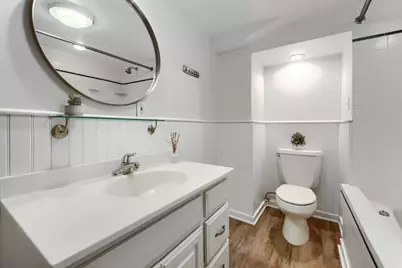 747 Grandview Avenue W, Roseville, MN 55113 - Photo 24