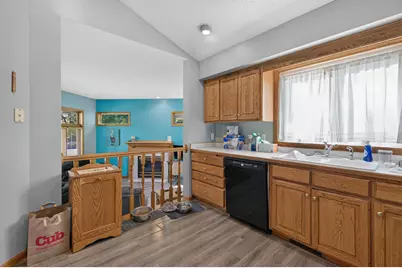 2883 Duluth Street, Maplewood, MN 55109 - Photo 12