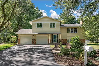 1419 Three Oaks Avenue, Maple Plain, MN 55359 - Photo 2