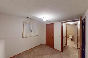 724 Well St, Onalaska, WI 54650 - Photo 18