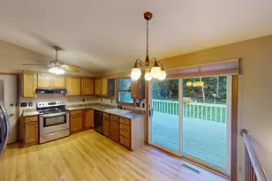 724 Well St, Onalaska, WI 54650 - Photo 6