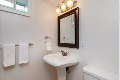 3331 Parkview Boulevard, Robbinsdale, MN 55422 - Photo 32