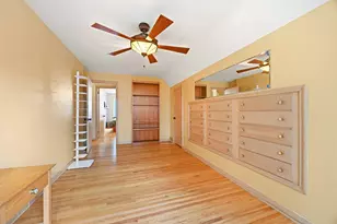 313 Vincent Ave N, Minneapolis, MN 55405 - Photo 22