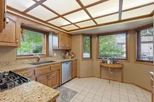 651 Allen Ave, Little Canada, MN 55117 - Photo 4
