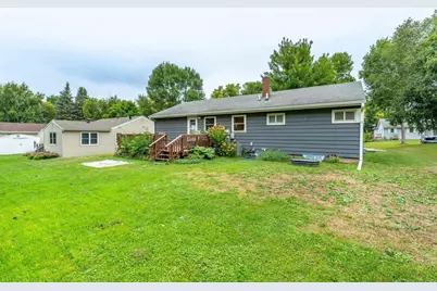 416 E Saint Charles Avenue, Fergus Falls, MN 56537 - Photo 10