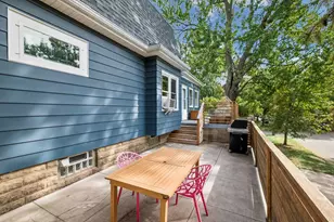 2116 Berkeley Ave, Saint Paul, MN 55105 - Photo 34