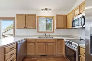 1114 Hidden Creek Blvd, Mayer, MN 55360 - Photo 10
