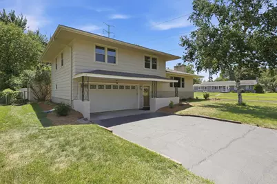2919 64th Avenue N, Brooklyn Center, MN 55430 - Photo 2