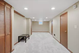 9104 Stanlen Rd, Saint Louis Park, MN 55426 - Photo 22