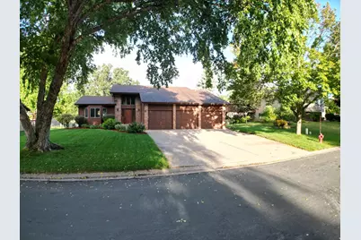 8301 Cooper Way, Inver Grove Heights, MN 55076 - Photo 2