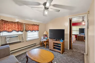 813 Minnehaha Avenue W, Saint Paul, MN 55104 - Photo 16
