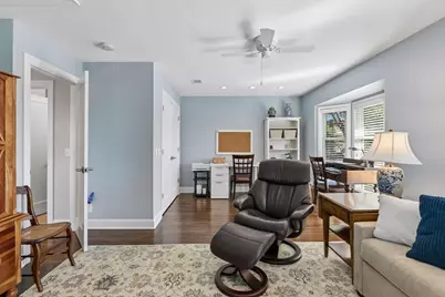 1952 Dupont Avenue S, Minneapolis, MN 55403 - Photo 22