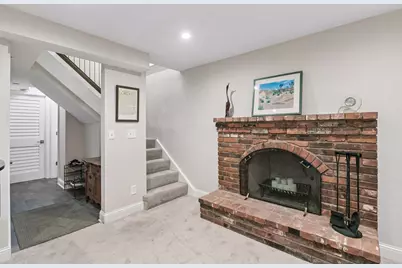 1952 Dupont Avenue S, Minneapolis, MN 55403 - Photo 26