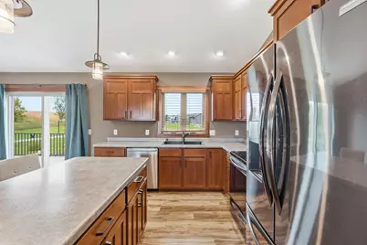 2237 Pioneer Trail, New Richmond, WI 54017 - Photo 8
