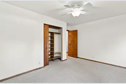 16403 Seymour Drive, Minnetonka, MN 55345 - Photo 18