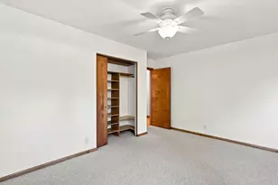 16403 Seymour Dr, Minnetonka, MN 55345 - Photo 18