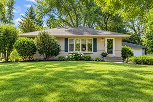 16403 Seymour Dr, Minnetonka, MN 55345 - Photo 1