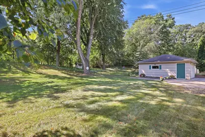 16403 Seymour Drive, Minnetonka, MN 55345 - Photo 32
