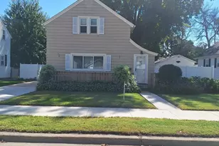 806 8th Ave SE, Austin, MN 55912 - Photo 1