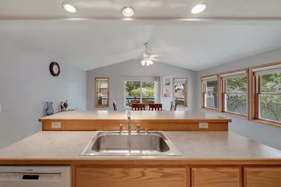 8423 16th Avenue S, Bloomington, MN 55425 - Photo 12