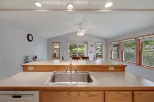 8423 16th Ave S, Bloomington, MN 55425 - Photo 12