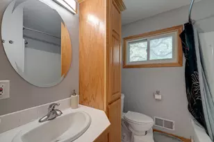 8423 16th Ave S, Bloomington, MN 55425 - Photo 20