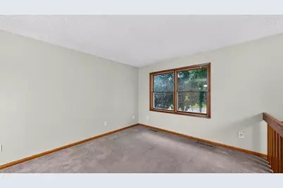 4020 Baffin Lane NE, Rochester, MN 55906 - Photo 4