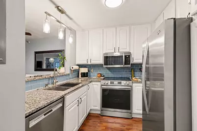 7601 Edinborough Way #6308, Edina, MN 55435 - Photo 6