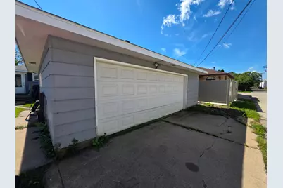913 9th Street S, Virginia, MN 55792 - Photo 10