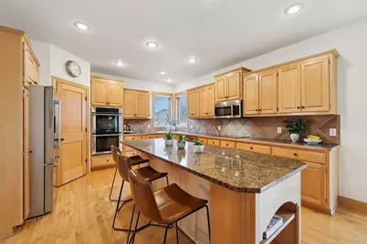 8813 Woodhill Drive, Savage, MN 55378 - Photo 6