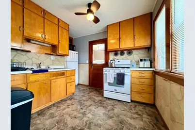 330 E 4th Street, Lismore, MN 56155 - Photo 10