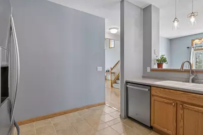 3027 Juniper Lane #E, Woodbury, MN 55125 - Photo 16