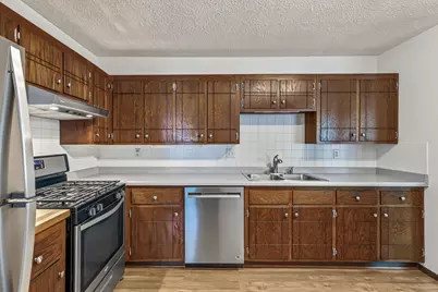 3916 Foss Road #104, Saint Paul, MN 55421 - Photo 12