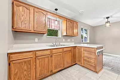 416 Central Street W, Detroit Lakes, MN 56501 - Photo 4